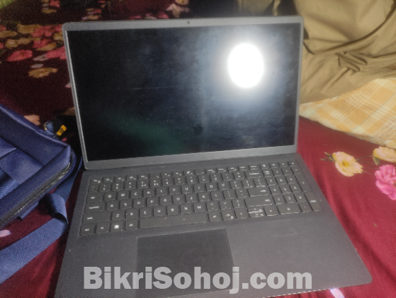 Dell Inspiron 15 3511 Core i5 11th Gen 15.6